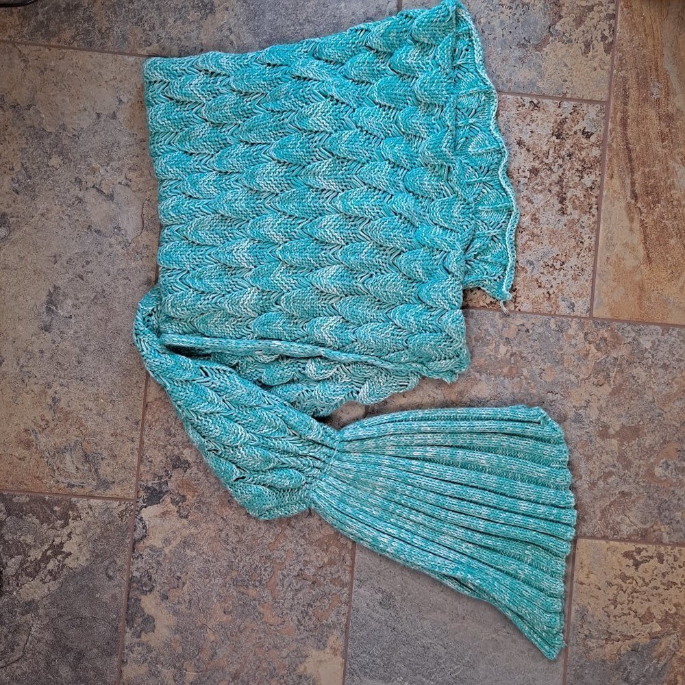 Turquoise and White Hand Knitted Mermaid Tail Blanket